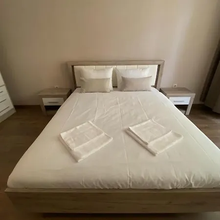 One-Bedroom Premium Apartment III *