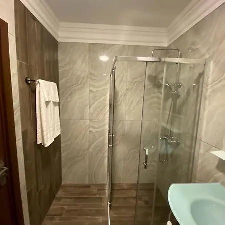 One-Bedroom Premium Apartment III 아파트