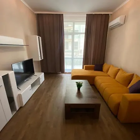 One-Bedroom Premium Apartment III 바르나